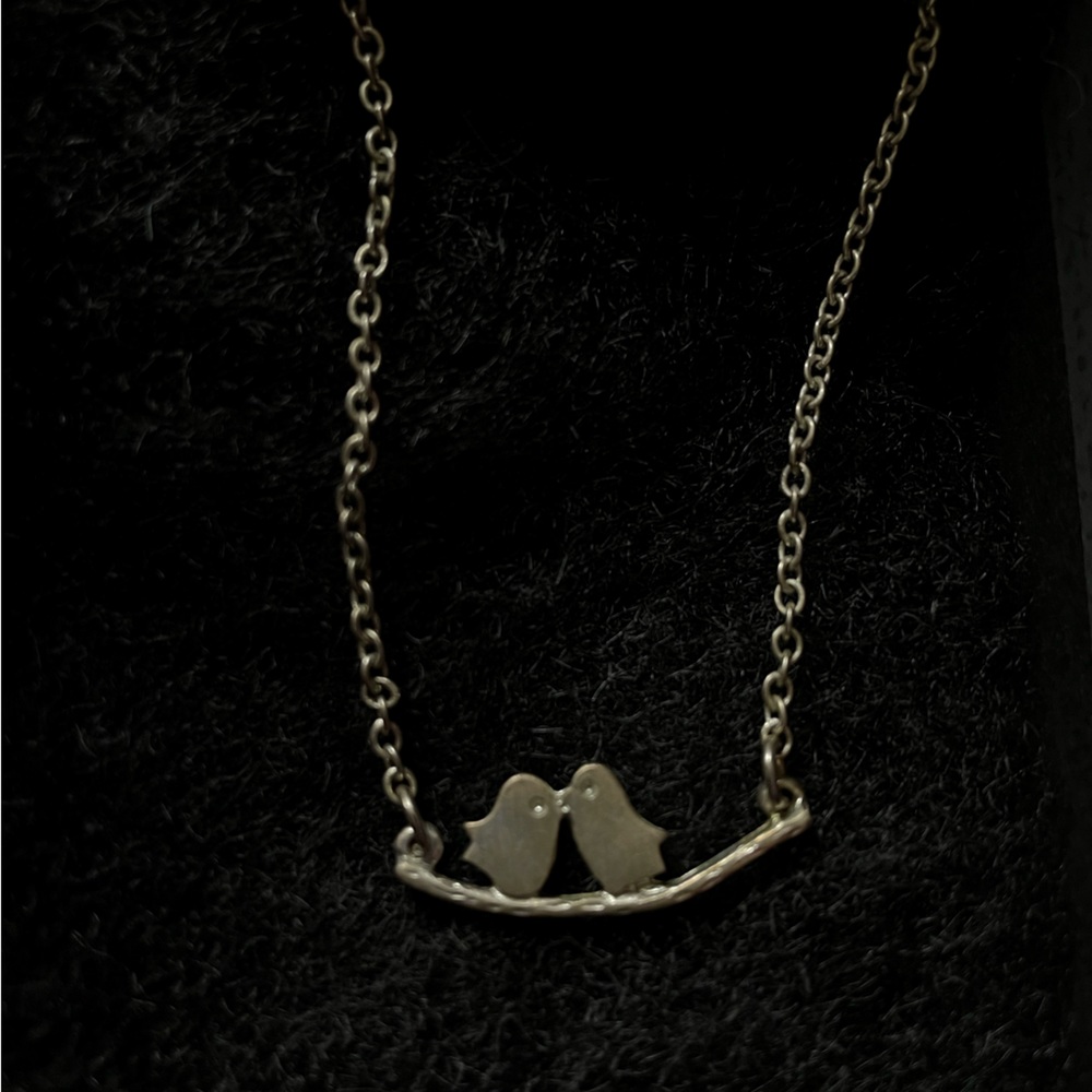 Two Birds Necklace